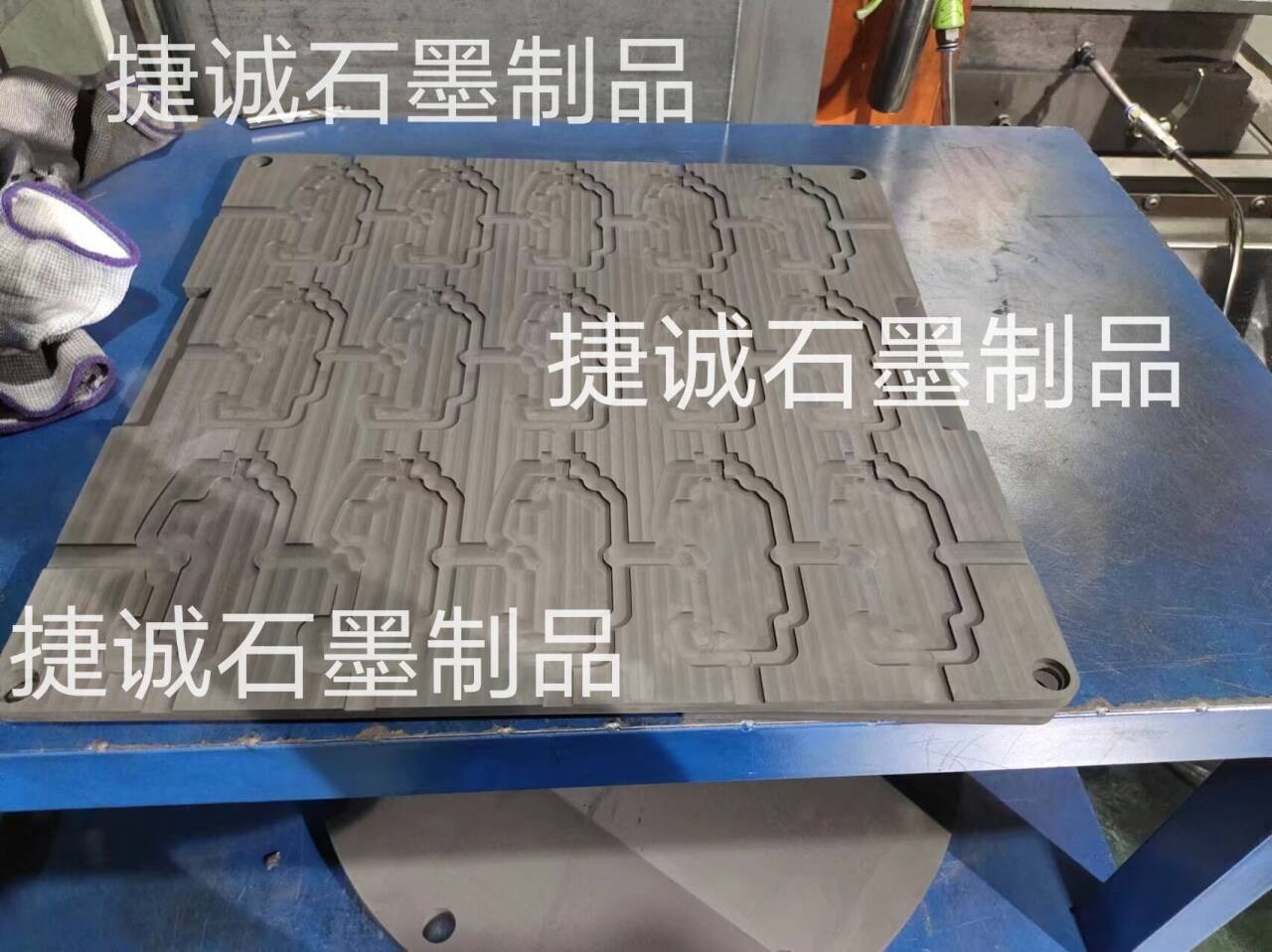 VC散熱模具，擴散焊接超薄VC石墨治具，VC石墨模具，VC擴散焊接石墨治具，石墨模具，石墨模具生產(chǎn)廠家